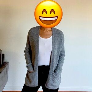 Hollister Cardigan